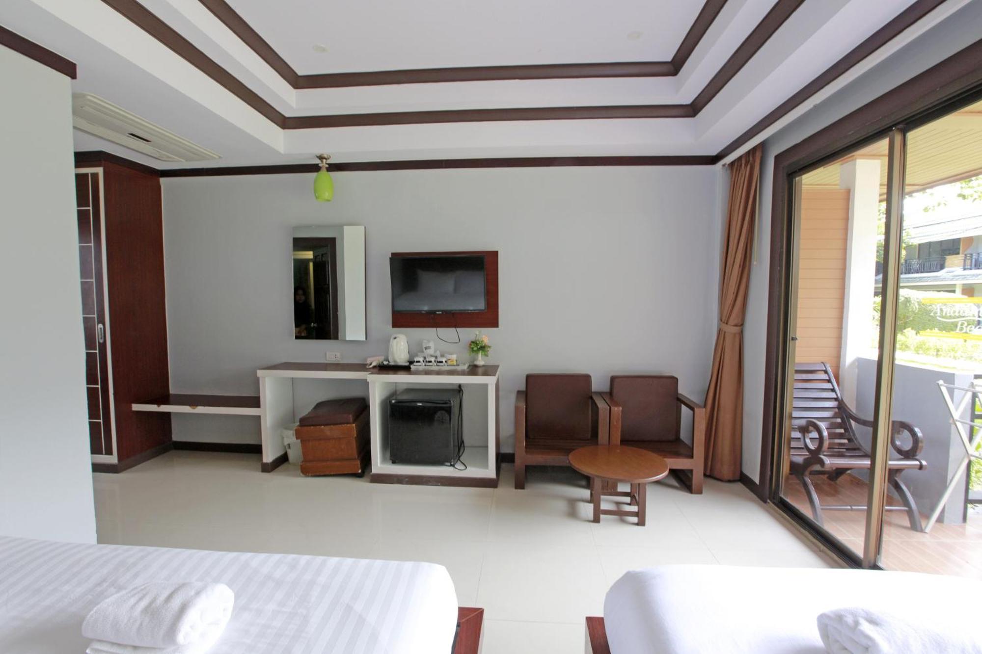 Phi Phi Andaman Beach Resort Room photo